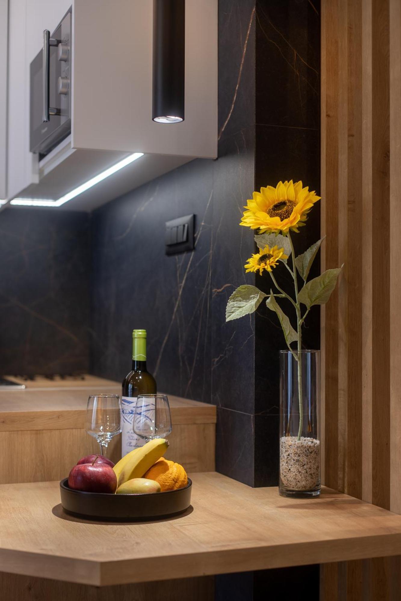 Sunflower Smartliving Suites Ηράκλειο Κρήτης Εξωτερικό φωτογραφία